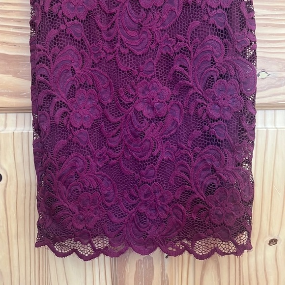 AMBIANCE Off The Shoulder Lace Bodycon Mini Dress - Picture 4 of 8